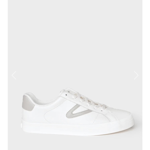 TRETORN WOMEN'S MASON2 SNEAKER SIZE 9 - Picture 1 of 14